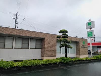 クローバーデンタルクリニック